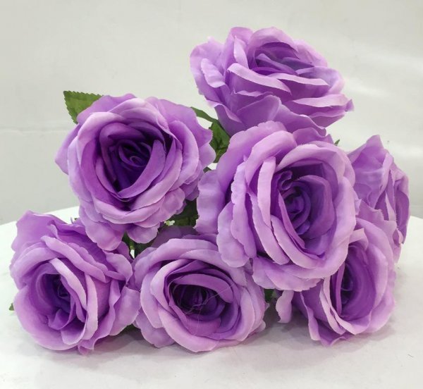 紫玫瑰花的花语是什么