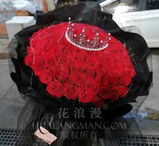 为什么送玫瑰花要送99朵 99朵玫瑰花寓意