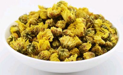 菊花对人体有什么好处 菊花的益处对健康有何贡献