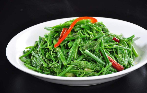 丝瓜要打叉打尖吗