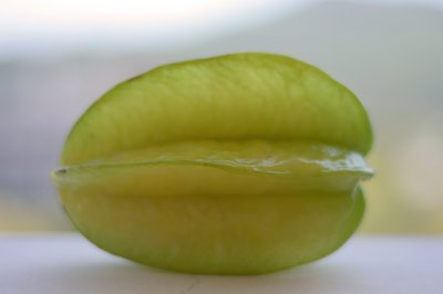杨桃是水果还是蔬菜 杨桃属于水果还是蔬菜？