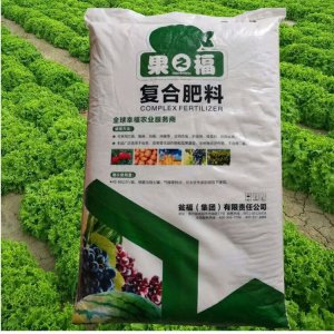 果树底肥放什么肥好 底肥施用方法