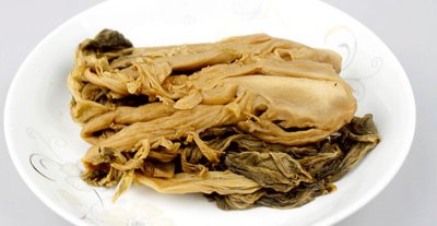 芥菜和梅菜是一种菜吗 芥菜与梅菜是否同属一类菜呢？
