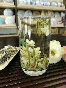 茶叶水可以浇茉莉吗 茉莉花适合用茶叶水浇灌吗？