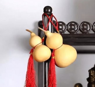 葫芦挂在家里什么位置好 葫芦挂在家里应该挂在什么地方比较好呢