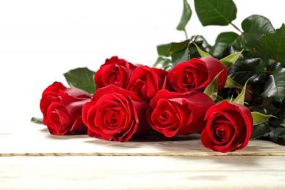 7朵玫瑰花代表什么意思 7朵玫瑰花什么时候送合适
